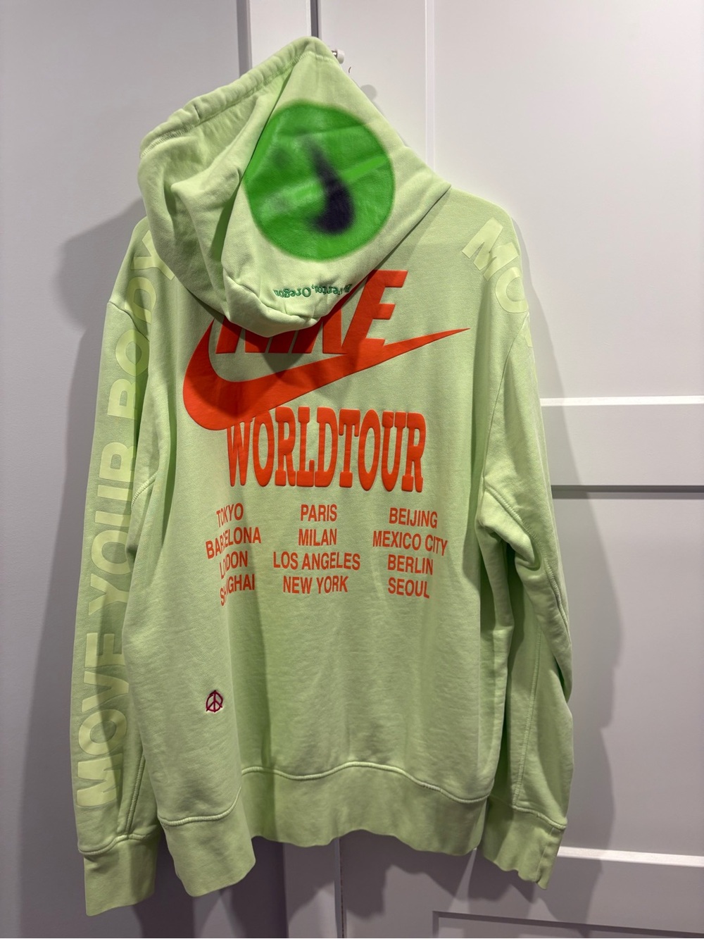 Nike World Tour Light Liquid Lime French Terry Hoodie Men’s L DA0931-383